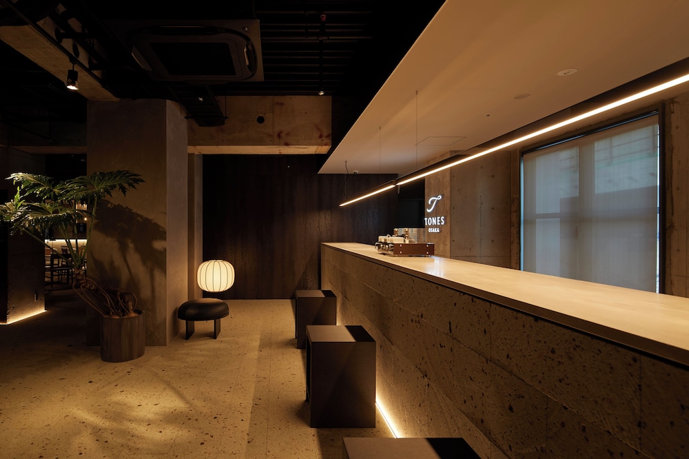 TONES OSAKA 大阪