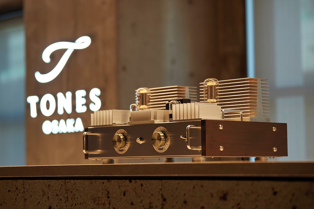 TONES OSAKA 大阪