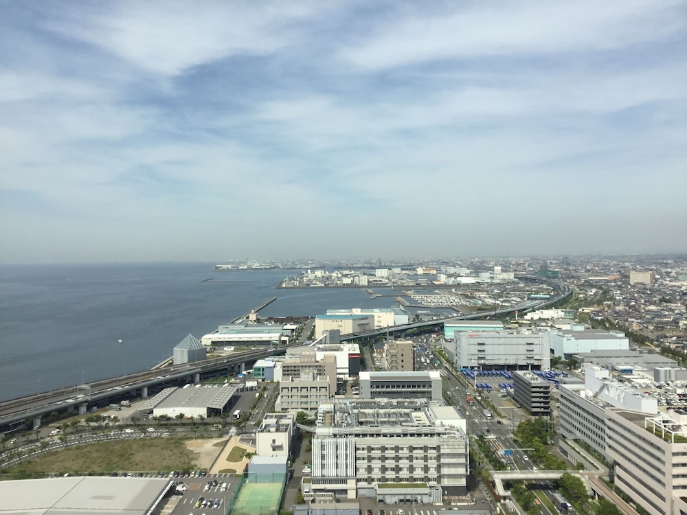 オディシススイーツ大阪エアポートホテル 大阪