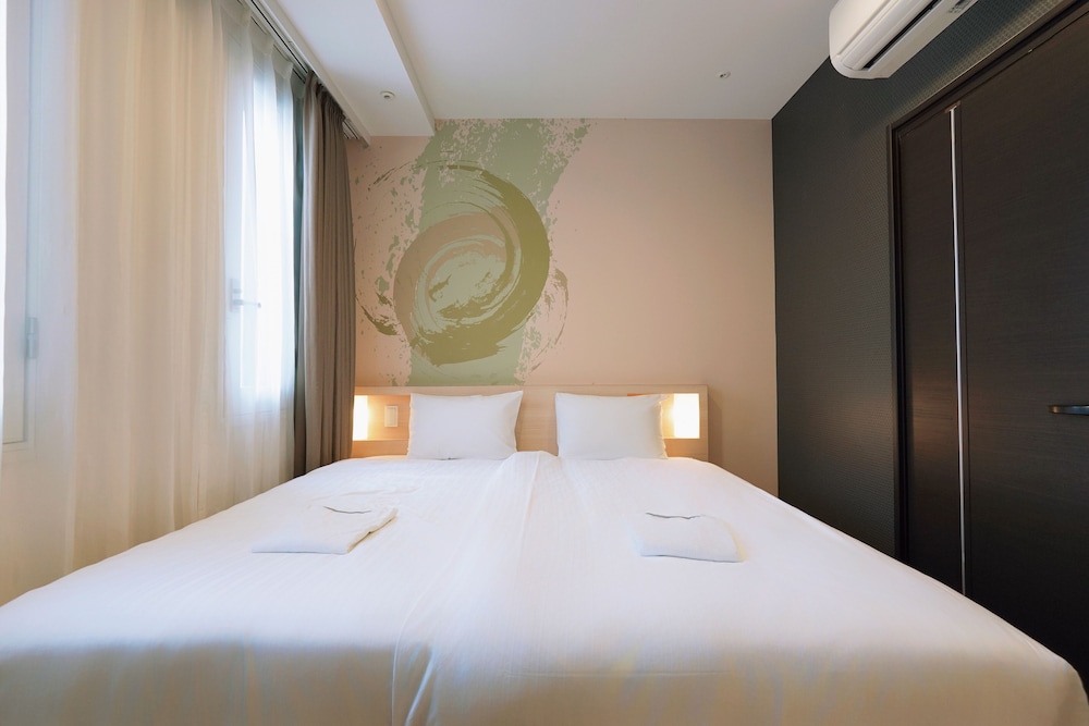 PARK CENTRAL SAKURA HOTEL 大阪