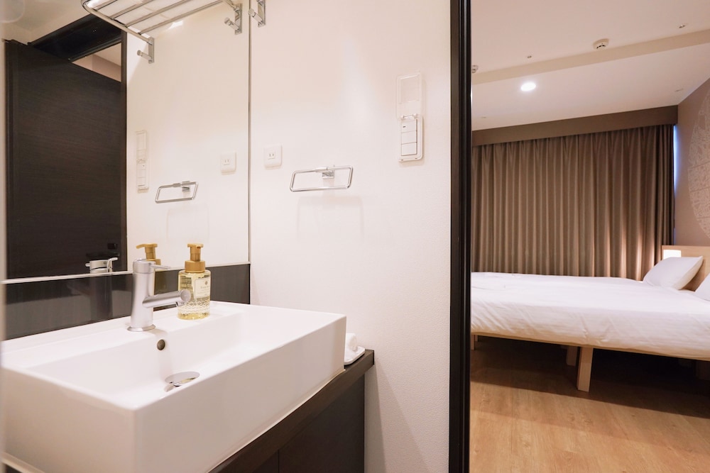PARK CENTRAL SAKURA HOTEL 大阪