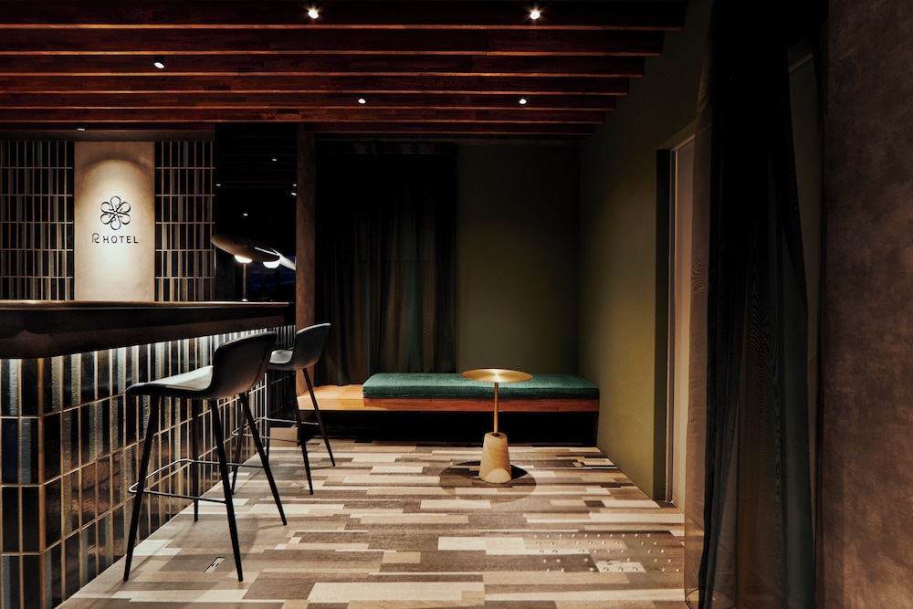 R HOTEL NAMBA DAIKOKUCHO 大阪