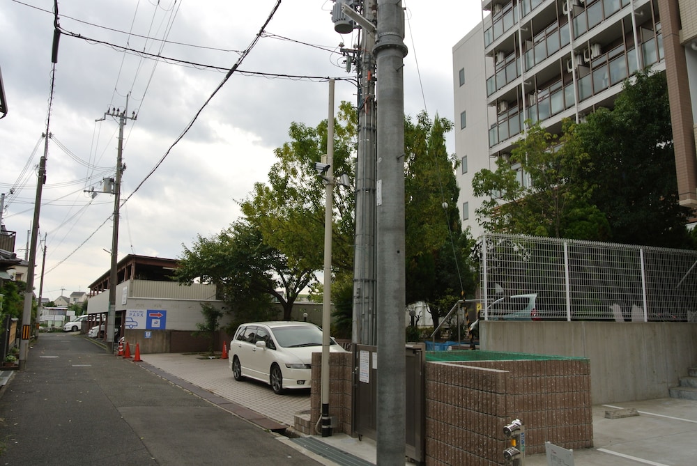 バックパッカーズホテル ヌーサジャパン IN タカツキトンダ 大阪