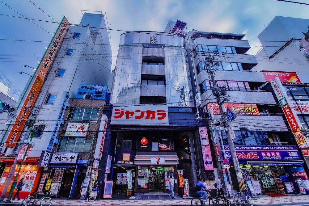 BNB+ NAMBA 大阪