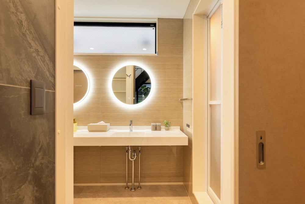 UNIVERSAL FRONT VILLA SANRRIOTT 大阪