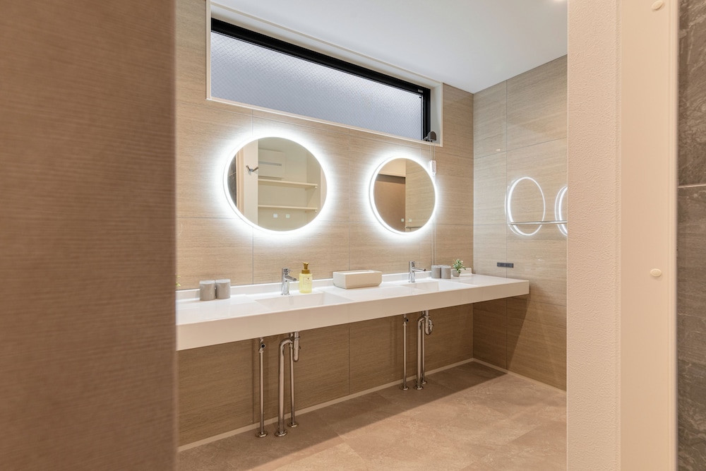 UNIVERSAL FRONT VILLA SANRRIOTT 大阪