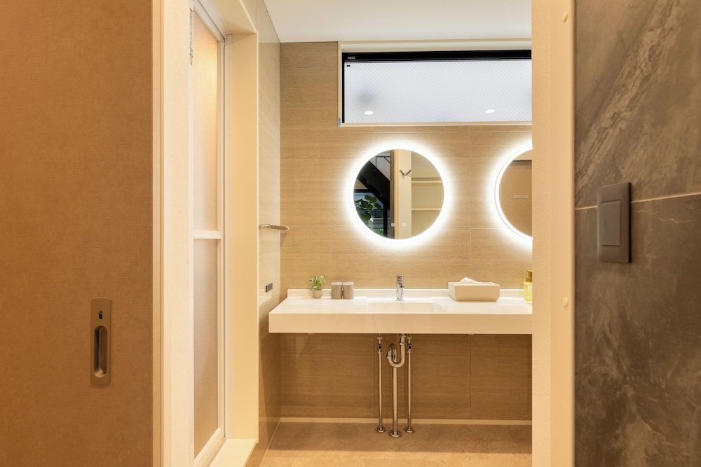 UNIVERSAL FRONT VILLA SANRRIOTT 大阪