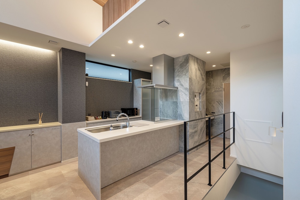 UNIVERSAL FRONT VILLA SANRRIOTT 大阪