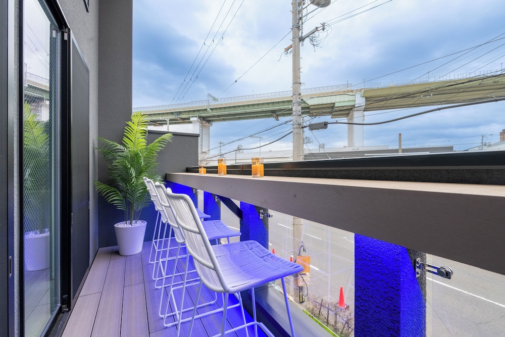 UNIVERSAL FRONT VILLA SANRRIOTT 大阪