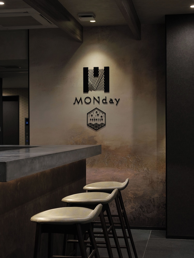 MONDAY APART PREMIUM OSAKA NAMBA WEST 大阪