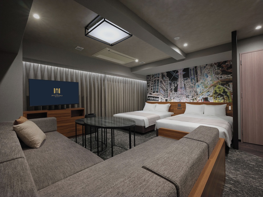 MONDAY APART PREMIUM OSAKA NAMBA WEST 大阪
