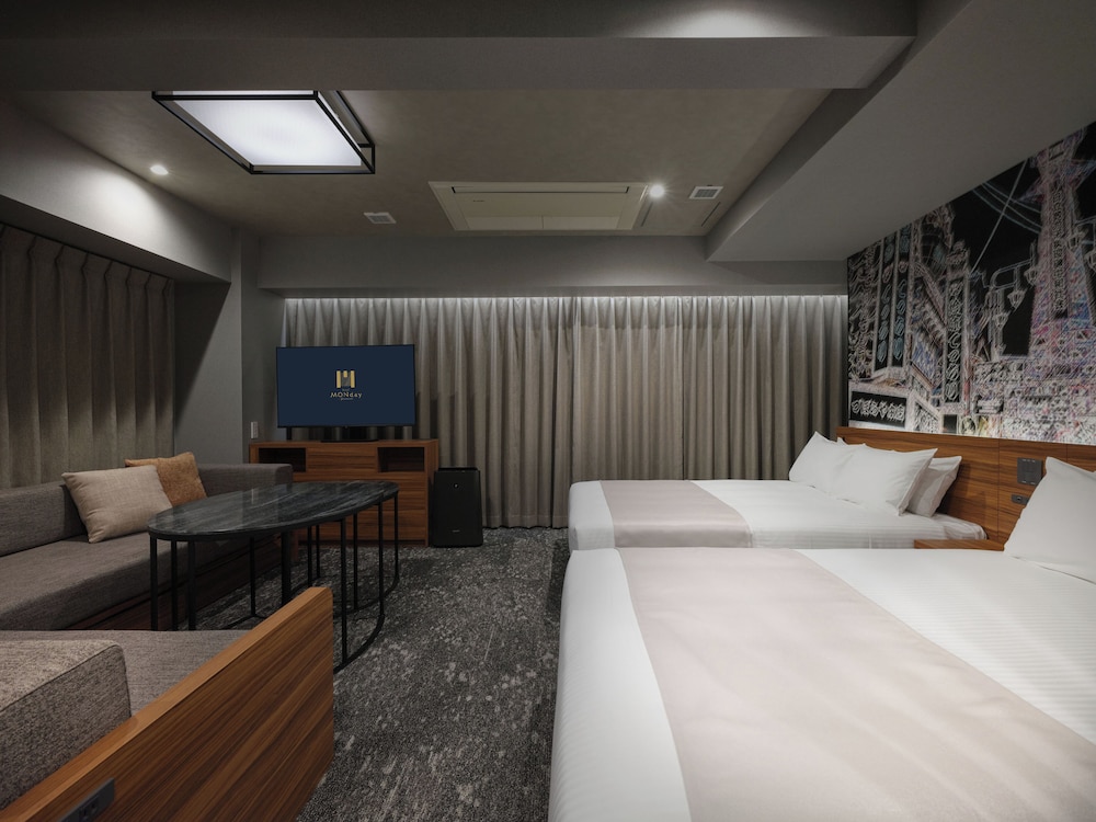 MONDAY APART PREMIUM OSAKA NAMBA WEST 大阪