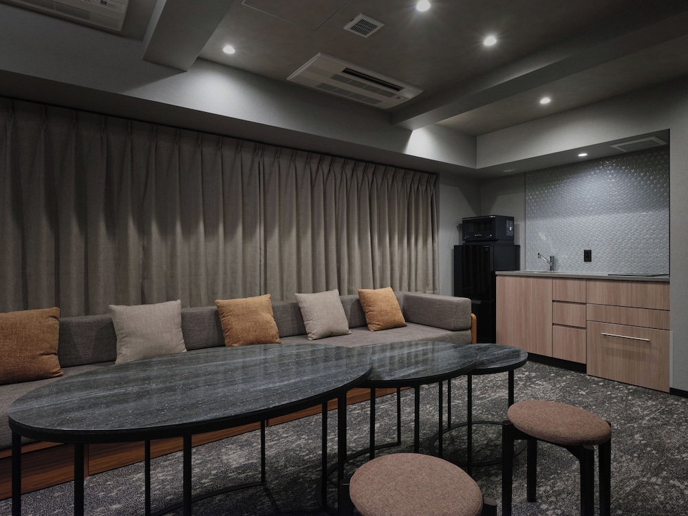 MONDAY APART PREMIUM OSAKA NAMBA WEST 大阪