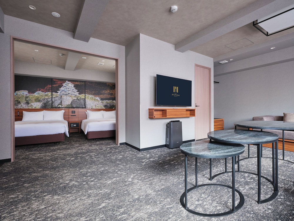 MONDAY APART PREMIUM OSAKA NAMBA WEST 大阪