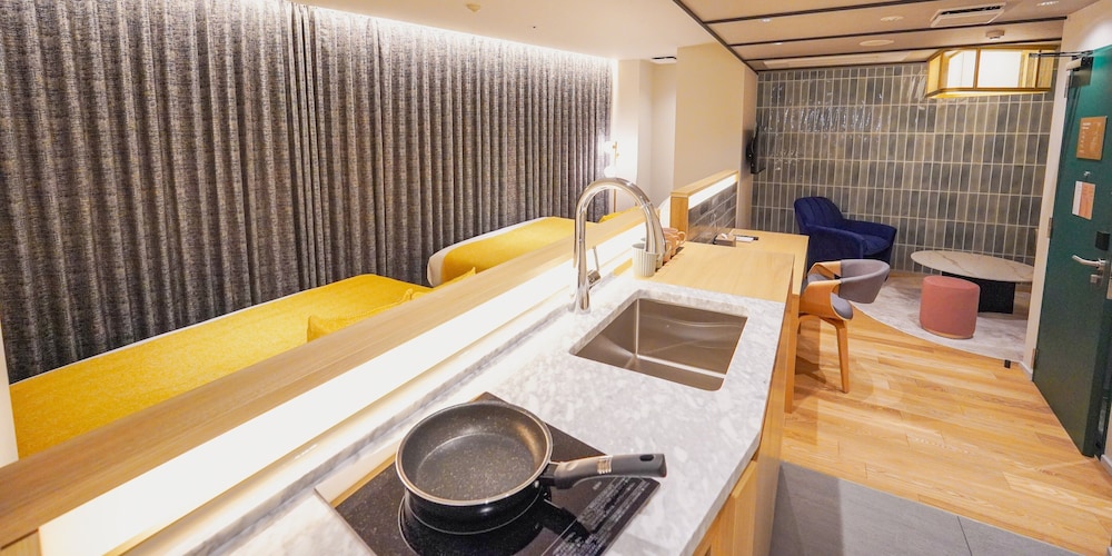 THE GALA HOTEL 梅田 大阪