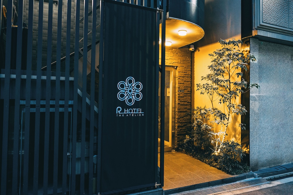R HOTEL-THE ATELIER SHINSAIBASHI EAST 大阪