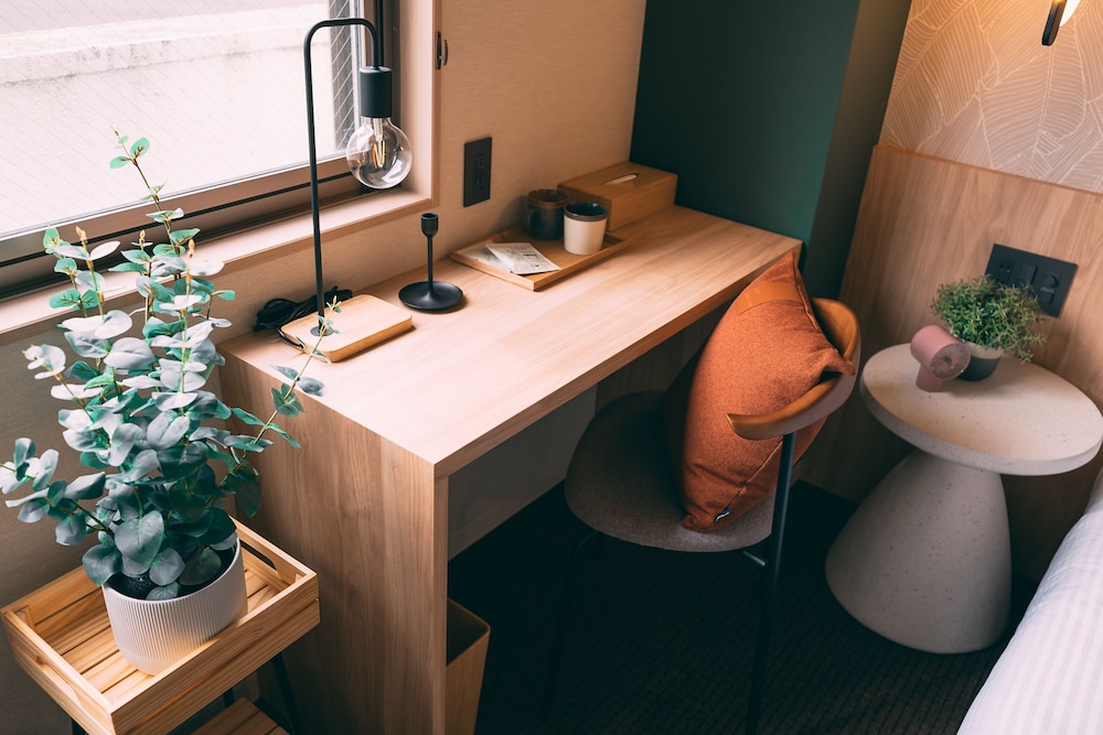 R HOTEL-THE ATELIER SHINSAIBASHI EAST 大阪