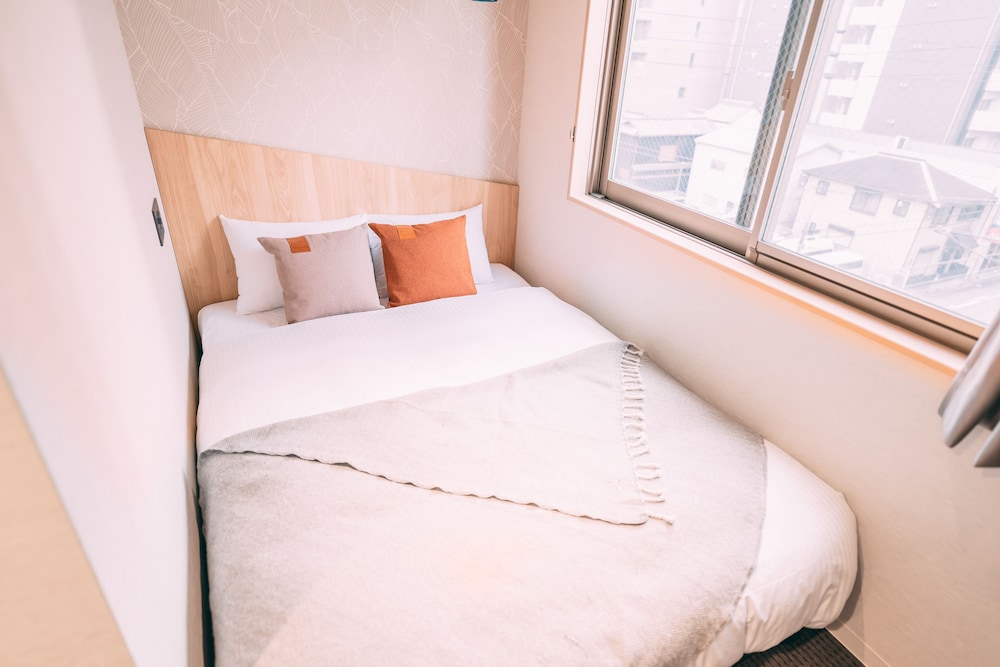 R HOTEL-THE ATELIER SHINSAIBASHI EAST 大阪