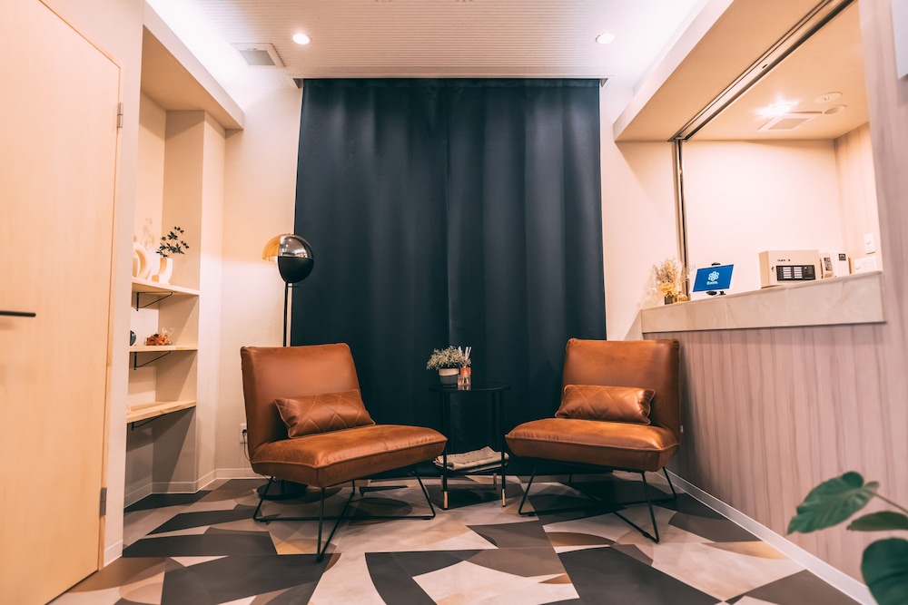 R HOTEL-THE ATELIER SHINSAIBASHI EAST 大阪
