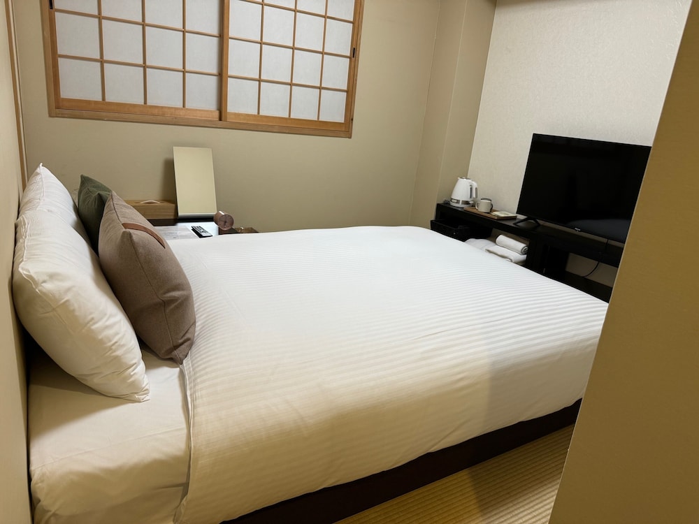 R HOTEL-THE ATELIER SHINSAIBASHI EAST 大阪