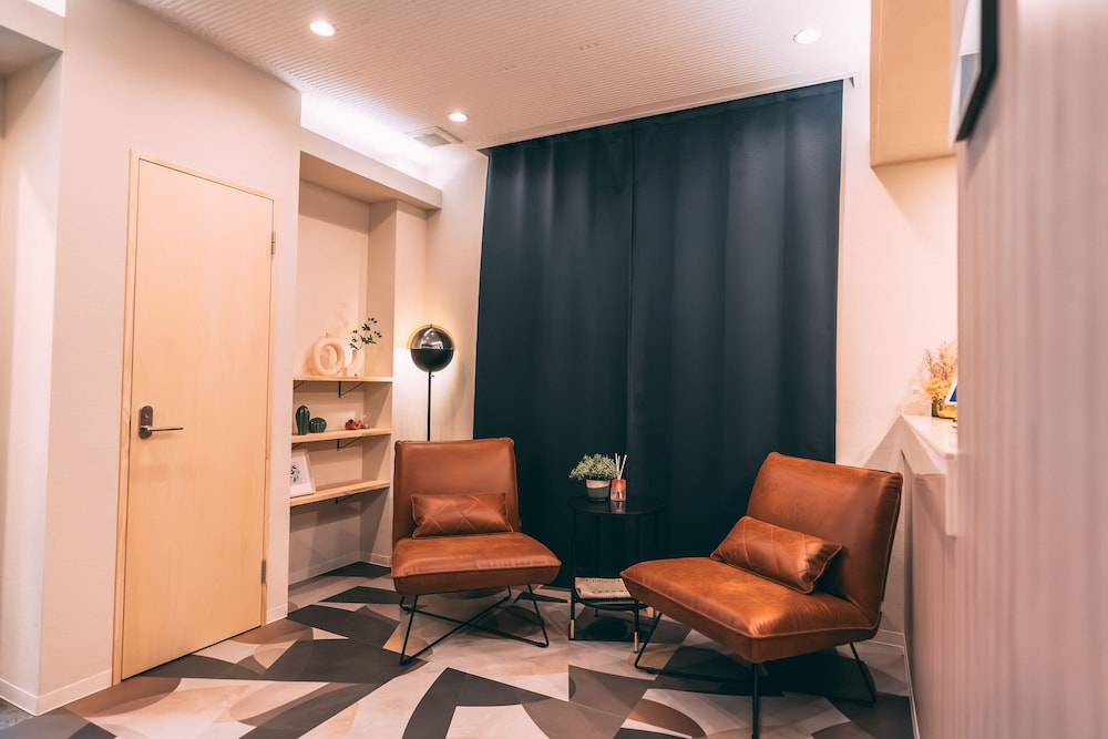 R HOTEL-THE ATELIER SHINSAIBASHI EAST 大阪