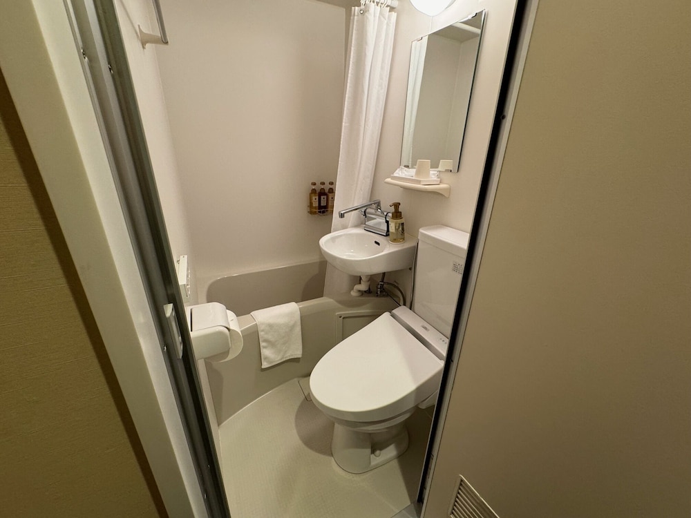 R HOTEL-THE ATELIER SHINSAIBASHI EAST 大阪