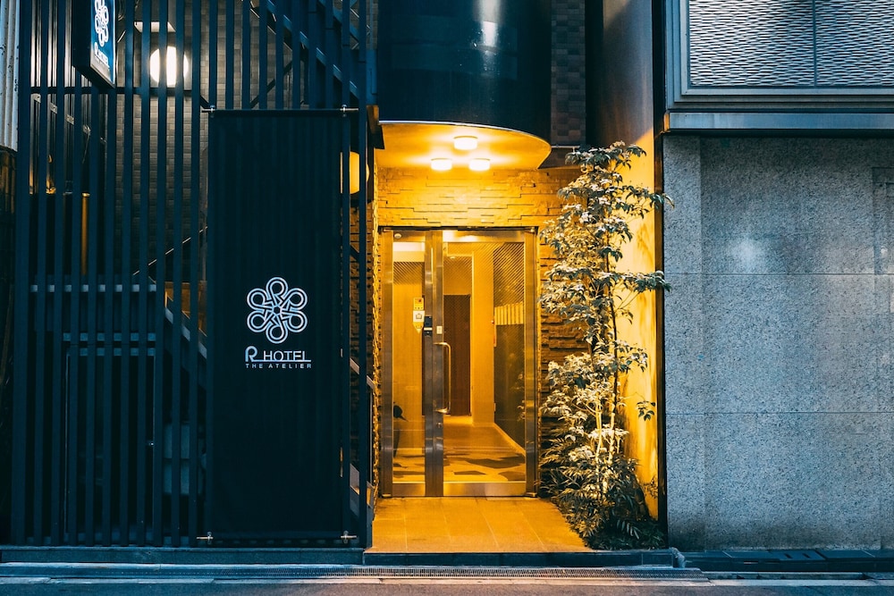 R HOTEL-THE ATELIER SHINSAIBASHI EAST 大阪