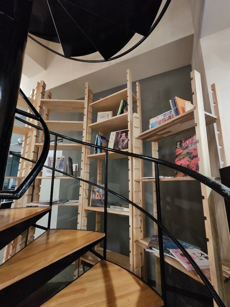 KOREGA!HOSTEL OSAKA NAMBA - ホステル 大阪