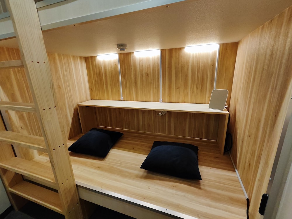 KOREGA!HOSTEL OSAKA NAMBA - ホステル 大阪