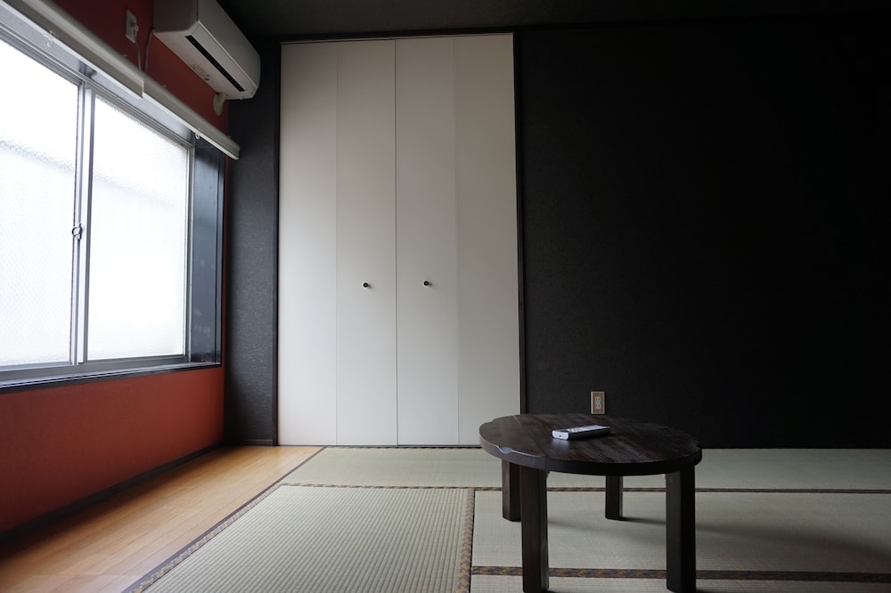 UNI HOSTEL 大阪