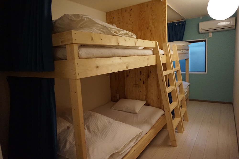 UNI HOSTEL 大阪