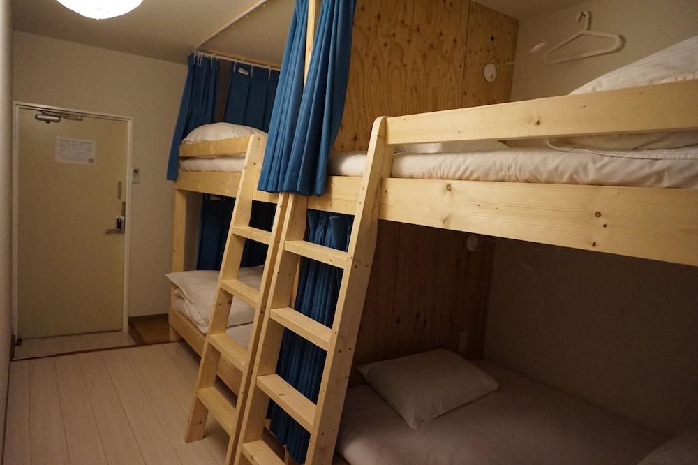 UNI HOSTEL 大阪