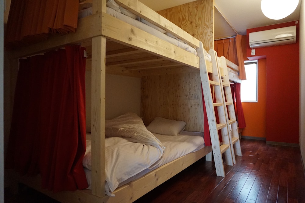 UNI HOSTEL 大阪