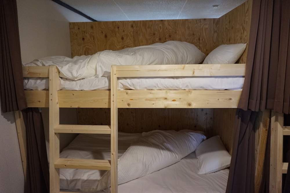 UNI HOSTEL 大阪