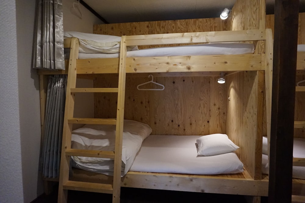 UNI HOSTEL 大阪