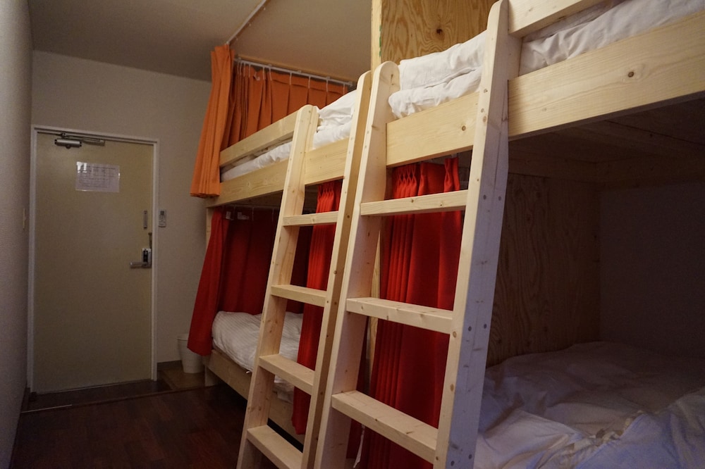 UNI HOSTEL 大阪