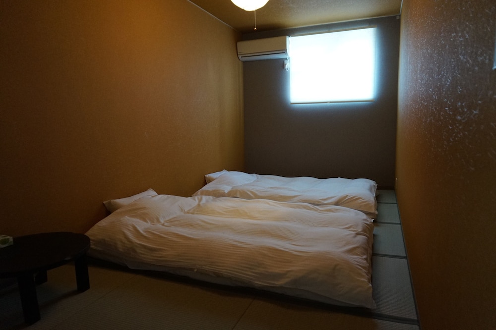 UNI HOSTEL 大阪