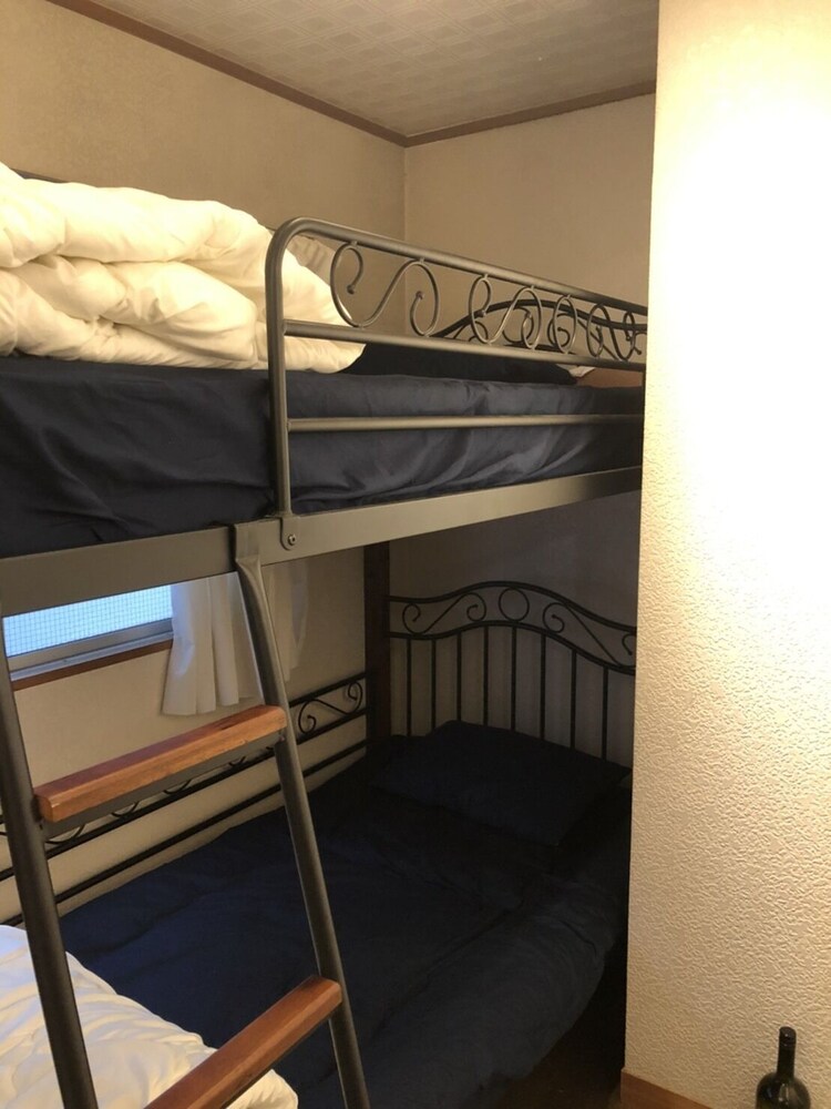 HOSTEL CASA AMBROSIA 大阪