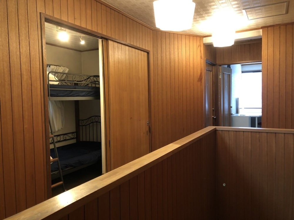 HOSTEL CASA AMBROSIA 大阪