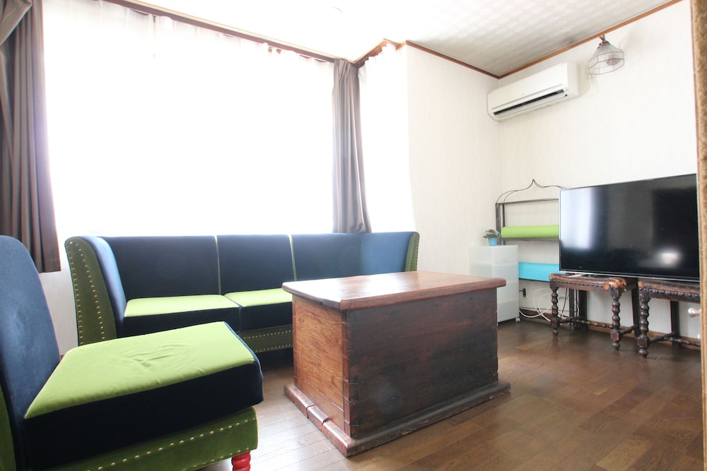 HOSTEL CASA AMBROSIA 大阪
