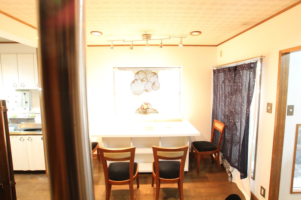 HOSTEL CASA AMBROSIA 大阪