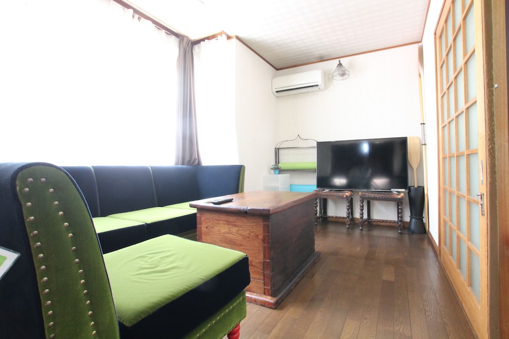 HOSTEL CASA AMBROSIA 大阪