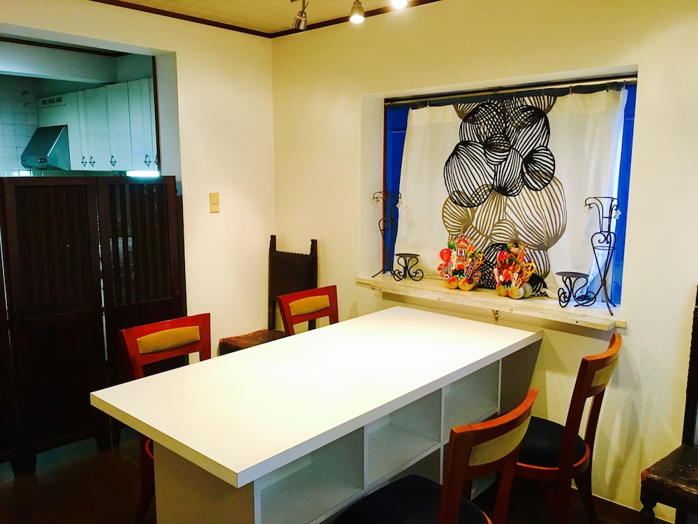 HOSTEL CASA AMBROSIA 大阪
