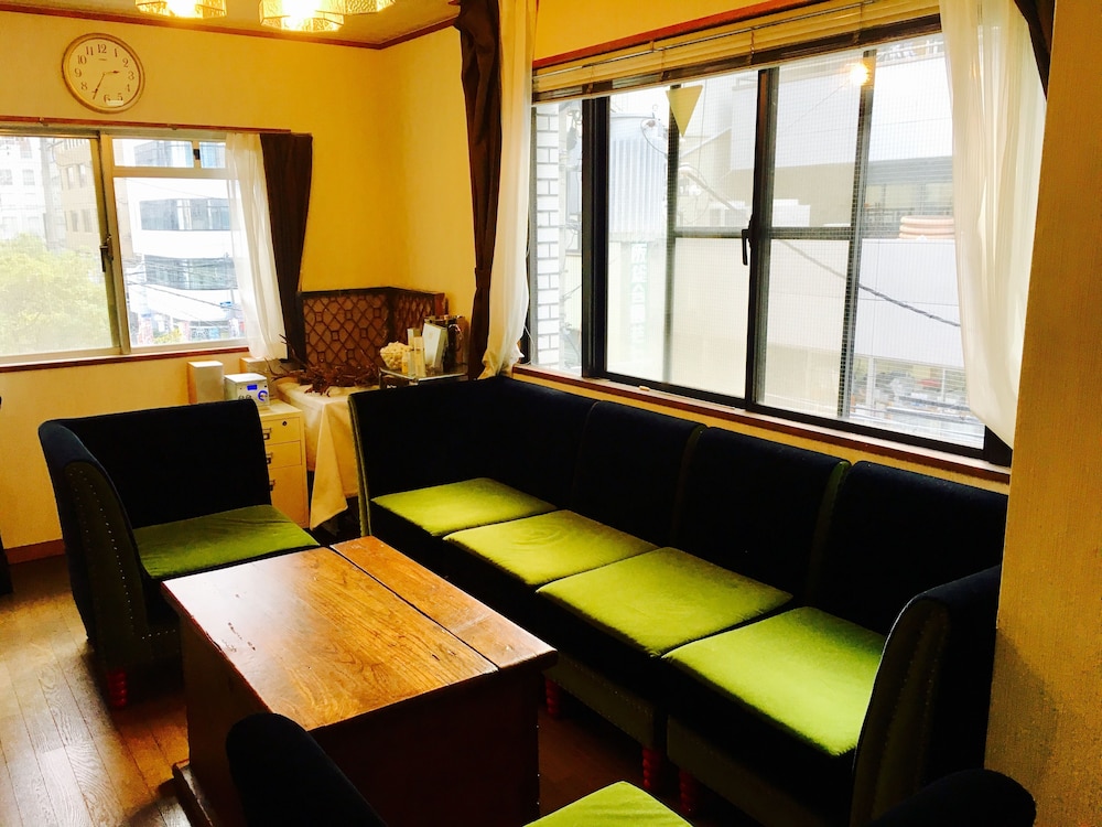 HOSTEL CASA AMBROSIA 大阪