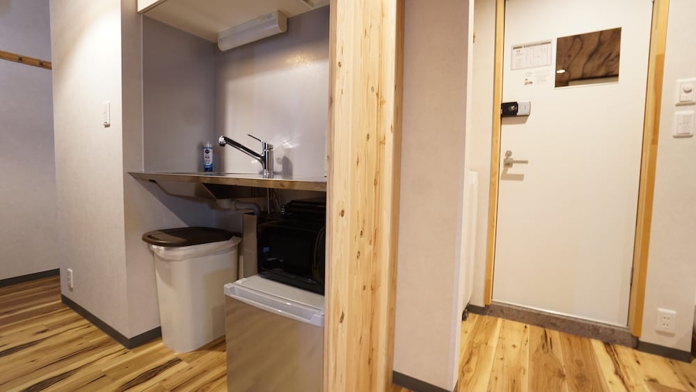 POLY HOSTEL OSAKA 大阪