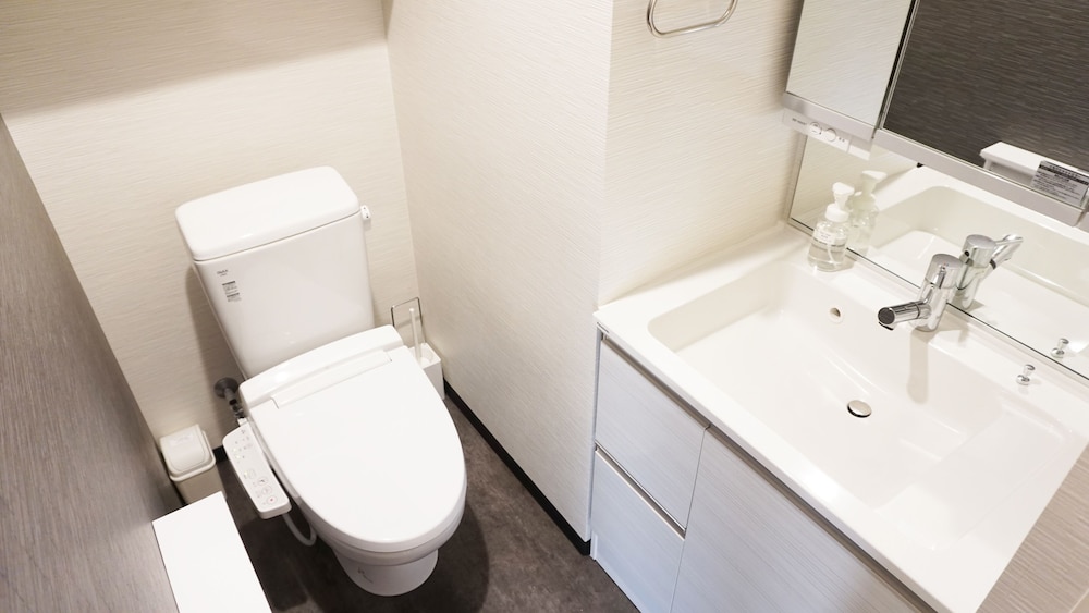 POLY HOSTEL OSAKA 大阪