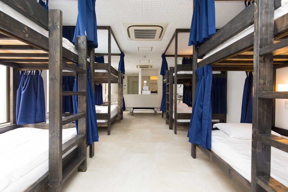 TRIBE HOTEL 7F 大阪