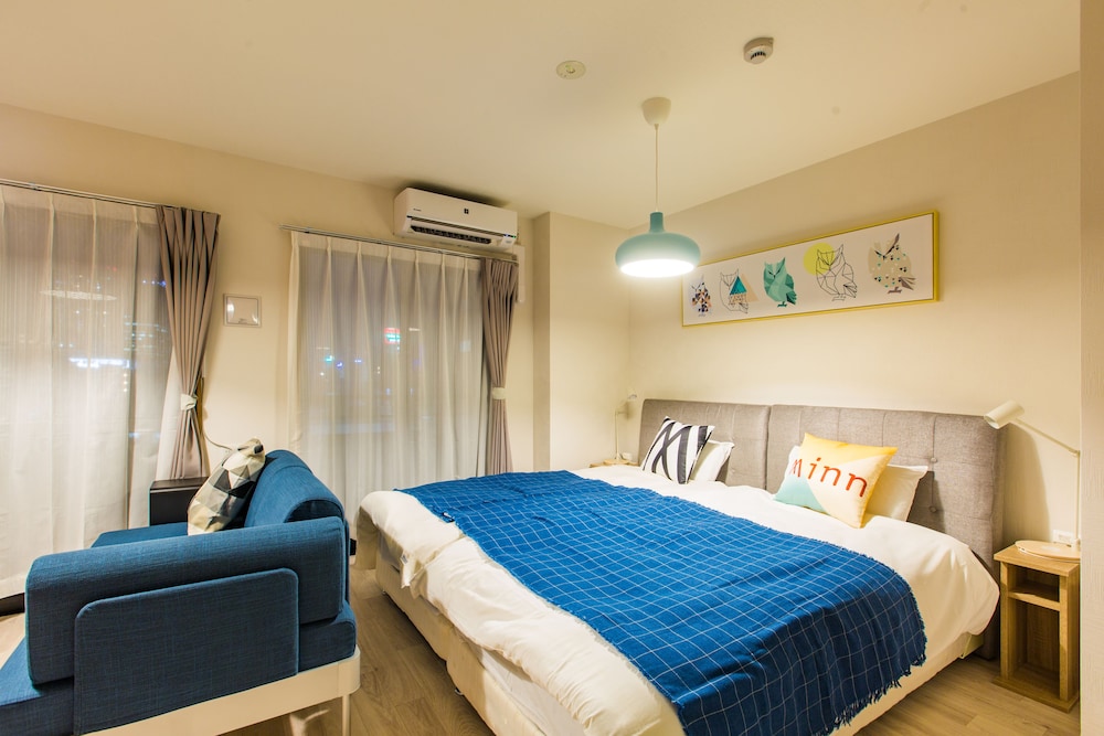 SKY LIVING NAMBA 大阪