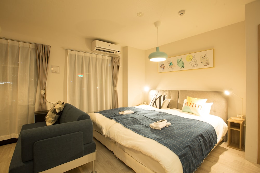 SKY LIVING NAMBA 大阪