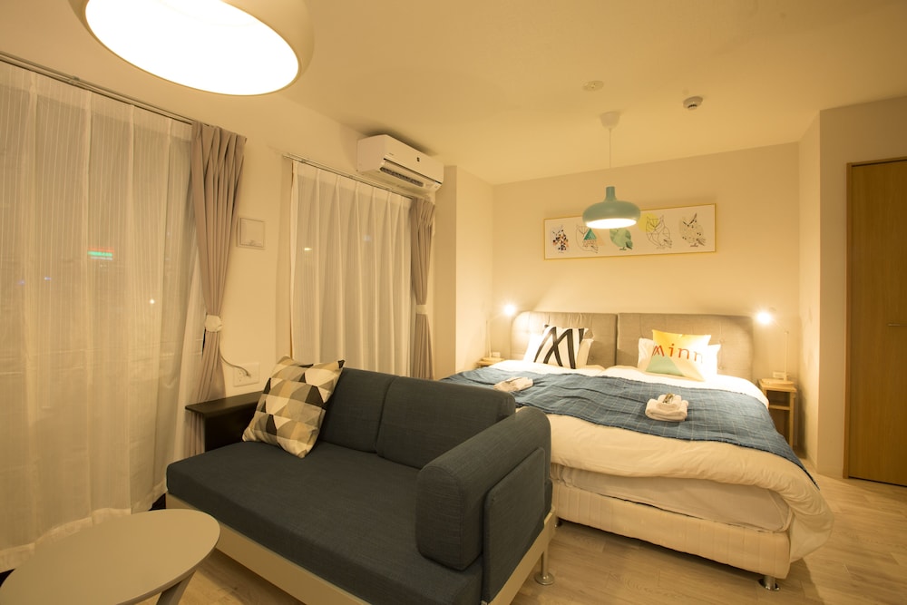 SKY LIVING NAMBA 大阪
